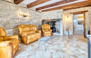 Beautiful Home In Saint-Rabier - 4