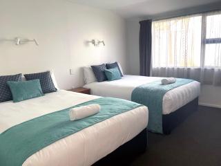 Kingston TOP 10 Holiday Park - Kingston - 1