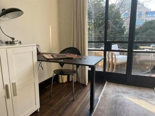 Book and Bed-Jingan Temple - Shanghai - 4