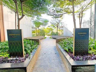 Cozy 1BR Gold Coast PIK with Pool, Gym, Netflix by 2ndHome - Jakarta - 3
