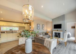 Woodhall Country Park Lodges - Woodhall Spa - 9