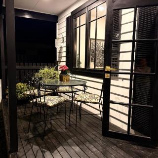 Ebony & Ivory Villa - Nelson Bay - 6