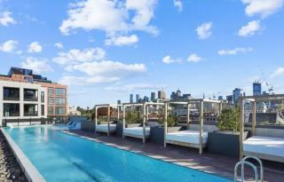 Two bedroom two bathroom apartment for rent - Melbourne - 1