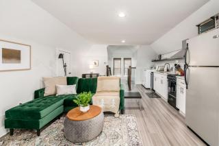 2230 N 4th Apt C - Columbus Getaway Stylish Apartment - Columbus - 9