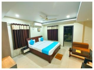 HOTEL SHIVANGI PALACE Near Sea Beach - Jagannath Temple - Free Wifi & Restaurant - Fully Air conditioned And Spacious Rooms - Best Hotel In Puri - Puri - 0