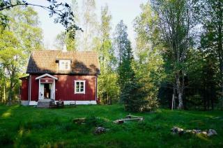 Swedish Cottage Near Älmhult With Private Forest - 0