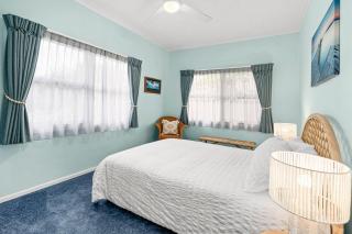 Pacific Waves - Pet Friendly Original Beach House - Kingscliff - 1