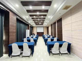 Laemchabang City Hotel - Si Racha - 4