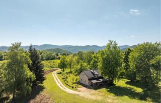 4 Bedroom Beautiful Home In Gospic - Gospić - 0