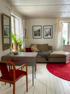 Classic Red Cottage By The Forest In Svanberga - Edsbro - 2
