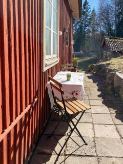 Classic Red Cottage By The Forest In Svanberga - Edsbro - 3