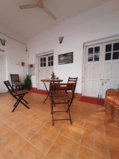 Colonial Heritage Bungalow - Prayagraj - 8