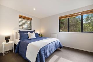 Elevated Elegance in Fernhill - Queenstown - 1