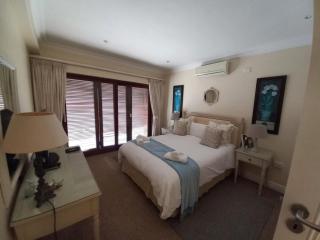 San Lameer Villa 14317 - 4 Bedroom Deluxe - 8 pax - San Lameer Rental Agency - Southbroom - 9