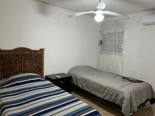 Cómodo departamento en el corazón de Cancún - Cancún - 2