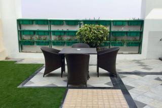 Ramada by Wyndham Ghaziabad Vasundhara - Ghaziabad - 1