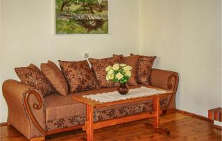 Cozy Home In Biskupice With Wifi - Biskupice - 3