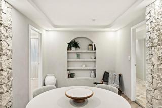 Luxury Living on Monaco Riverfront - Gold Coast - 5