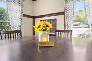 Uptown Classic 5BR Comfort Near Lake Path - Minneapolis - 5