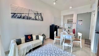 121 Residences by manatidur Near One Utama - 8