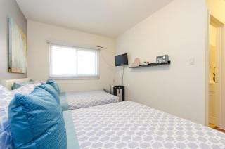 Compact Studio in Hollywood - Los Angeles - 6