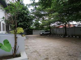 Exotic Penthouse with Airport view - Ikeja - 2