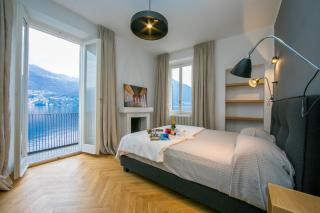Villa Teresa on Lake Como's Lakeshore - 4