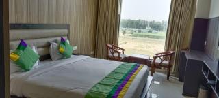 sky view hotel - Zirakpur - 5