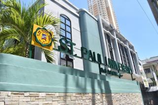 19f w NFLIX & BALCONY NEAR ROB, PGH, ACC USM&SLMC - 2