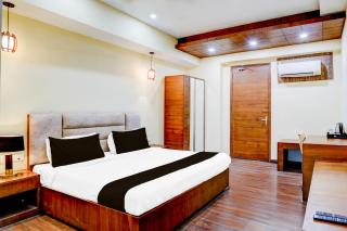 Super Townhouse Sector 47 Near Medanta - Gurgaon - 9