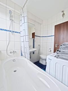 Gemütliche Wohnung Städtnähe mit Netflix und Stellplatz - Coburg - 3