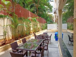 Hotel Grand Continent - HiTec City, Laxmi Cyber City, Hyderabad - 1