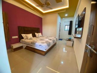 Hotel O Shaligram - Ahmedabad - 9