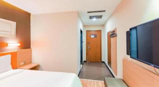 IU Hotel Tianjin Youyi Road Meijiang Exhibition Meiniu Metro Station - 1