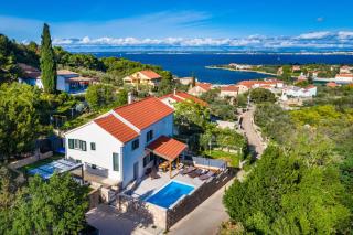 Holiday Home 4200-1 for 8 Pers in Lukoran - Lukoran - 0