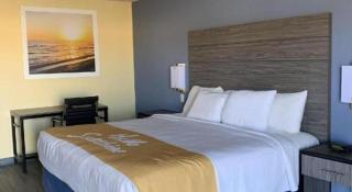 Days Inn by Wyndham Okmulgee - Okmulgee - 9