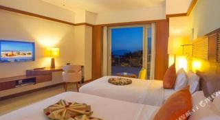 Grand Soluxe Hotel and Resort Sanya - Sanya - 9