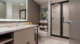 Hollywood Casino-Hotel at Greektown - Detroit - 3