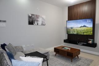 The Haven - Hypermodern Luxury Condo - 9