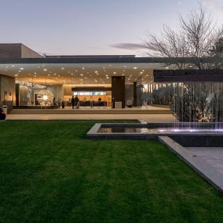 King Suite Mins to VA, PCH, Mayo Sports Restaurants - 7