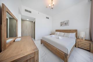 Stylish 1BR with large Terrace JVC - 9