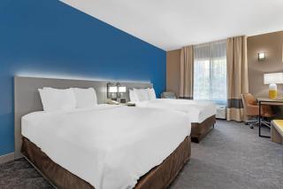 Comfort Inn & Suites Sacramento - University Area - Sacramento - 1
