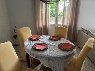 House 10 minutes from Avignon - Sauveterre - 1