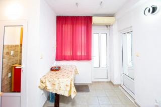 Tranquil Coastal Getaway Apartment - Budva - 6