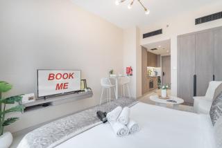 StayShort - Heart Captivating Studio in Laya Heights - 0