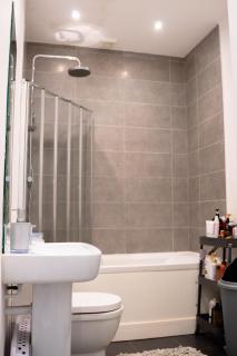 Cleave House - Farnborough - 8