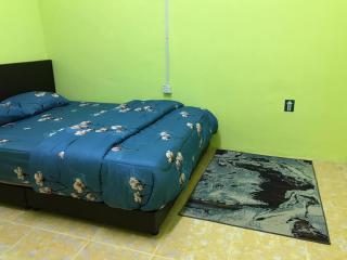 Homestay D'Besut - Kampung Raja - 6