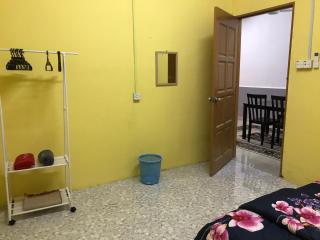 Homestay D'Besut - Kampung Raja - 2