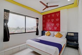 Hotel O Mayur - Ahmedabad - 0