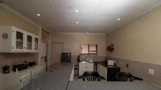 Roots self catering family Group unit - Gqeberha - 3